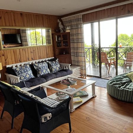 Peaceful Guest Suite With Balcony Views And Garden Setting Брентон-он-Сі Екстер'єр фото