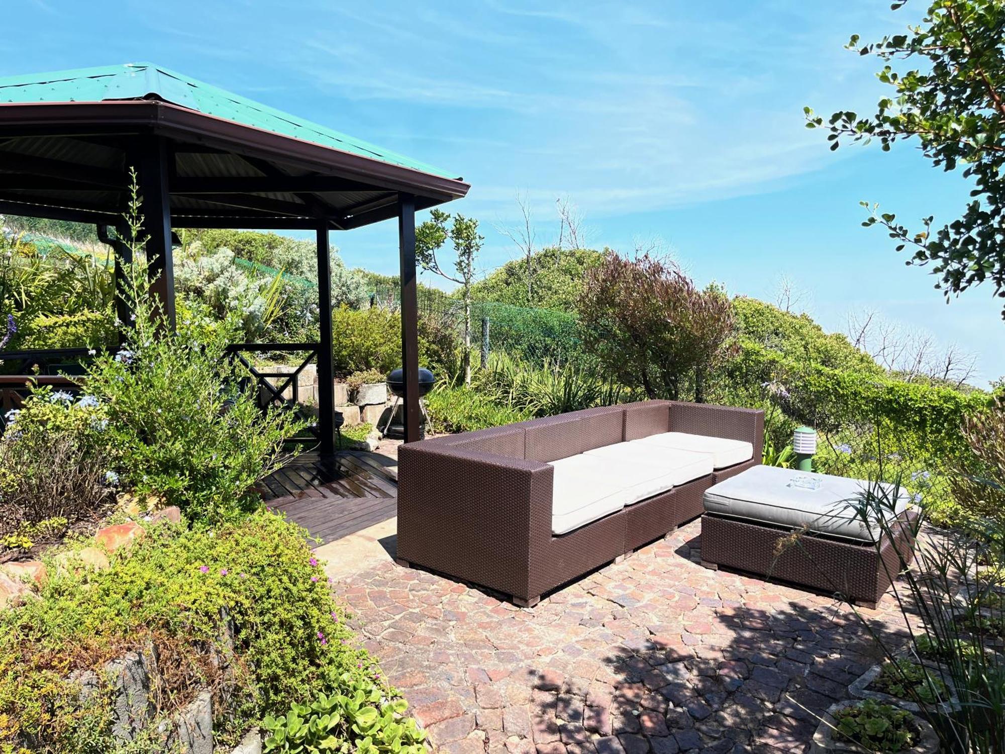 Peaceful Guest Suite With Balcony Views And Garden Setting Брентон-он-Сі Екстер'єр фото