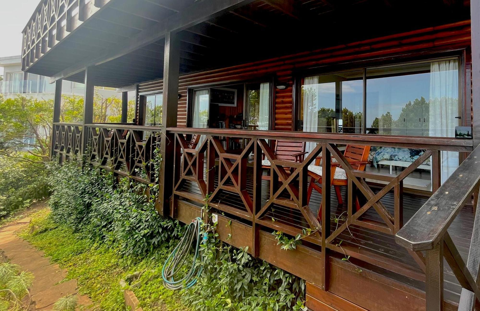 Peaceful Guest Suite With Balcony Views And Garden Setting Брентон-он-Сі Екстер'єр фото