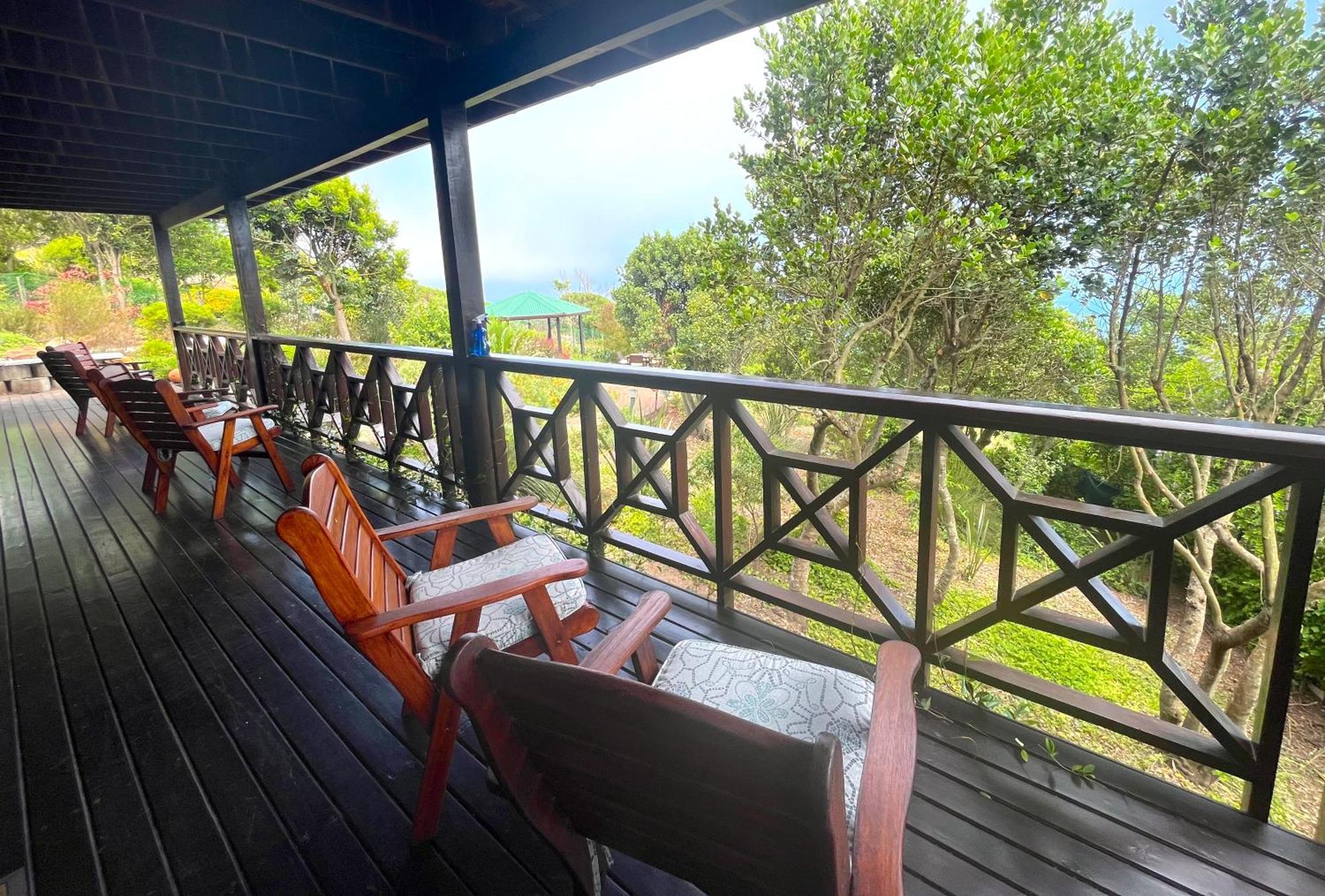 Peaceful Guest Suite With Balcony Views And Garden Setting Брентон-он-Сі Екстер'єр фото