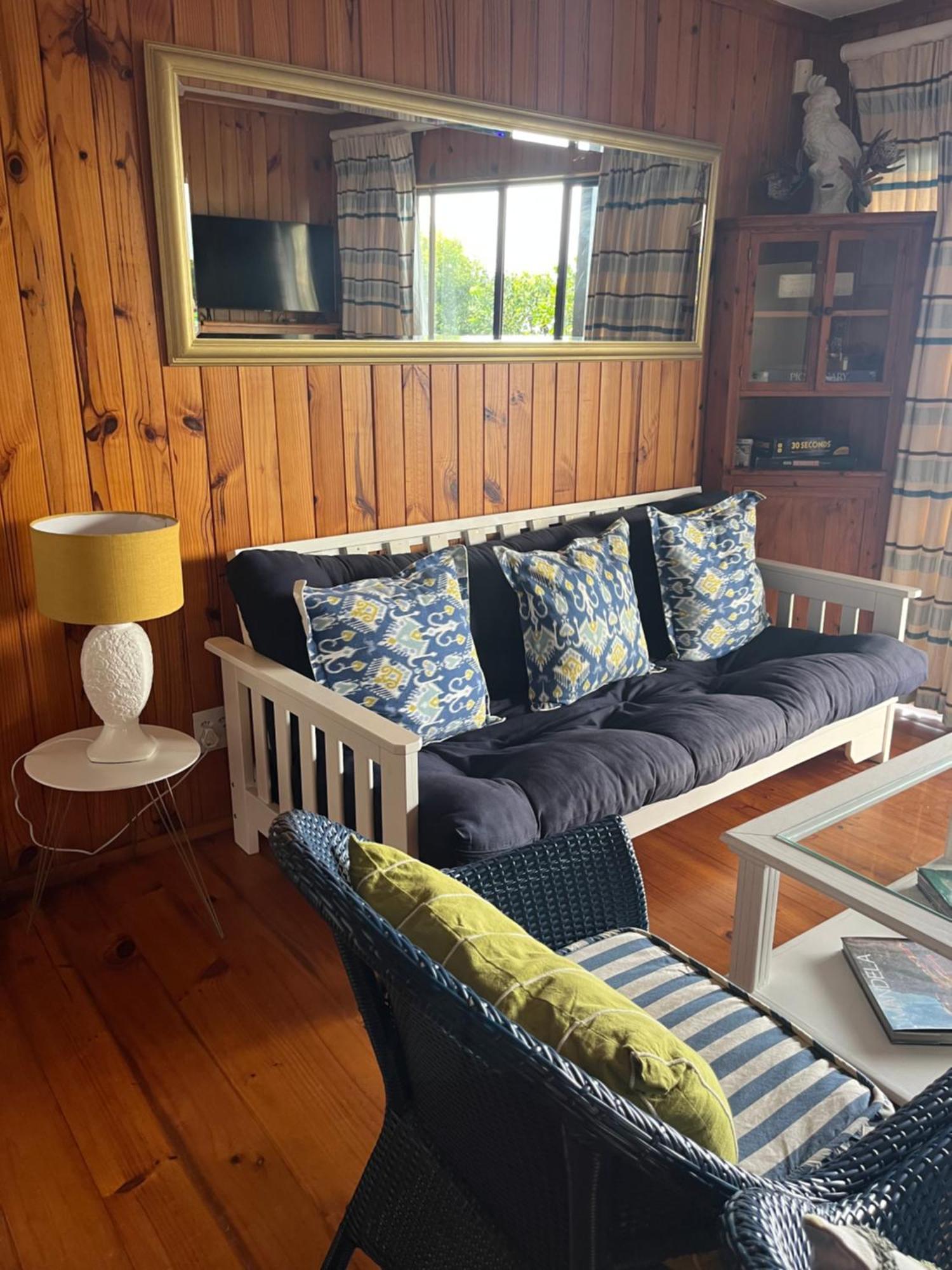 Peaceful Guest Suite With Balcony Views And Garden Setting Брентон-он-Сі Екстер'єр фото