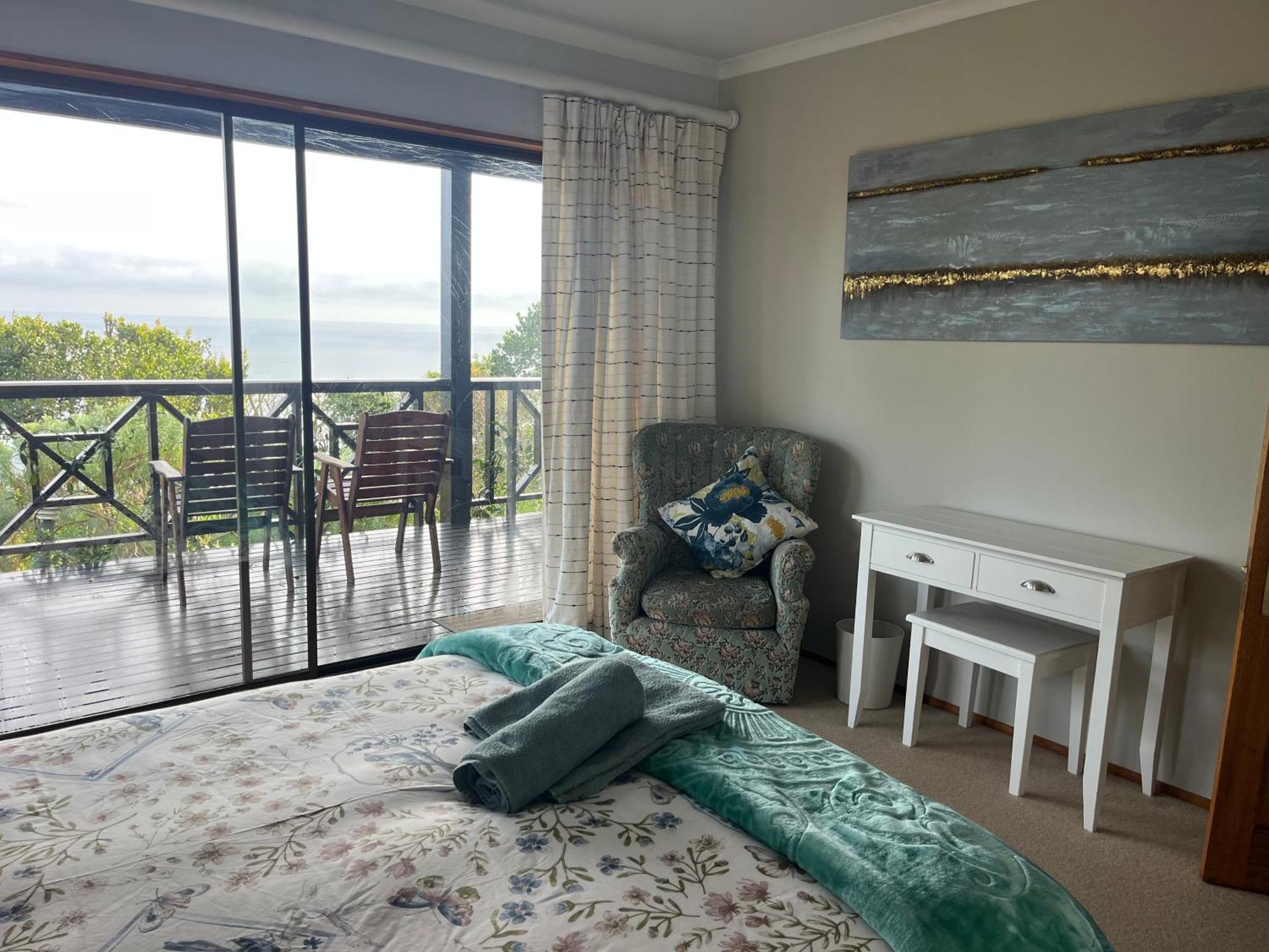 Peaceful Guest Suite With Balcony Views And Garden Setting Брентон-он-Сі Екстер'єр фото